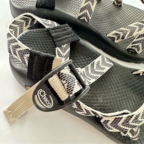 chaco sandals toe loop size 8 - Picture 5 of 7